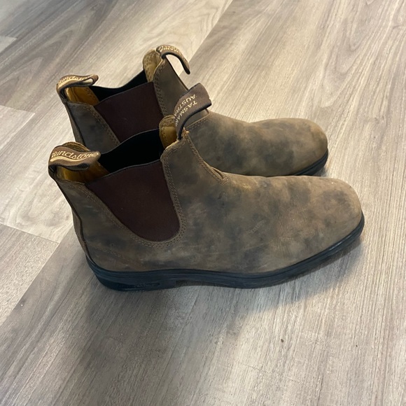 Unisex Blundstones - Picture 2 of 6